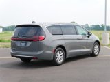 New 2025 Chrysler Pacifica Select image 2