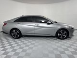 Used 2023 Hyundai Elantra SEL w/ Convenience Package image 4