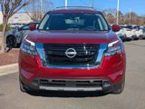 New 2025 Nissan Pathfinder Platinum image 3