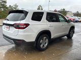New 2025 Honda Pilot EX-L image 5
