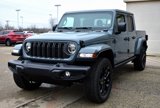 New 2025 Jeep Gladiator Sport image 5