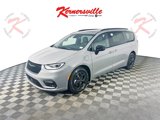 New 2025 Chrysler Pacifica Premium image 3