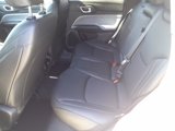 Used 2025 Jeep Compass Latitude image 4