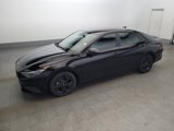 Used 2023 Hyundai Elantra SEL image 2