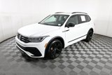 Certified 2024 Volkswagen Tiguan SE R-Line image 2