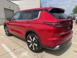New 2025 Mitsubishi Outlander SE image 3
