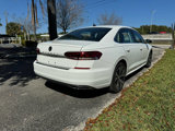 Used 2021 Volkswagen Passat 2.0T SE image 4