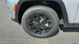 New 2025 Jeep Grand Cherokee Altitude image 5