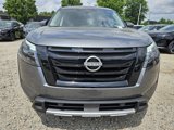 New 2025 Nissan Pathfinder SL w/ SL Premium Package image 2