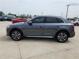 Certified 2025 Audi Q5 2.0T Premium Plus image 4