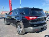 Used 2020 Chevrolet Traverse LT w/ LT Premium Package image 3