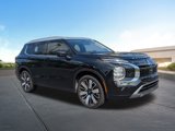 New 2025 Mitsubishi Outlander AWD image 2
