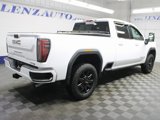 Used 2025 GMC Sierra 2500 AT4 image 4
