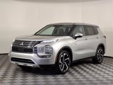 New 2025 Mitsubishi Outlander SE image 3