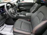 New 2025 Nissan Pathfinder Platinum w/ Black Appearance Package image 5