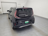 Used 2023 Kia Soul LX w/ LX Technology Package image 6