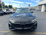 Used 2024 Audi Q8 e-tron Premium image 3