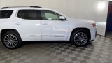 Used 2022 GMC Acadia Denali w/ Denali Ultimate Package image 2