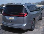 Used 2021 Chrysler Pacifica Touring-L w/ S Appearance Package image 3