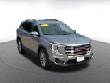 Used 2024 GMC Terrain SLT image 3