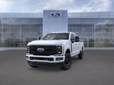 New 2025 Ford F350 Platinum w/ FX4 Off-Road Package image 2