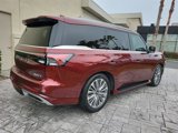 New 2025 INFINITI QX80 Luxe image 3
