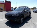 Used 2019 Jeep Cherokee Trailhawk image 3