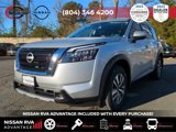 New 2025 Nissan Pathfinder SL image 2