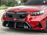 Used 2025 BMW M5 w/ Carbon Package image 2