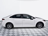 Used 2022 Toyota Corolla LE image 3
