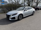 Used 2023 Nissan Altima 2.5 SV w/ SV Premium Package image 3