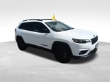 Used 2023 Jeep Cherokee Altitude Lux image 3
