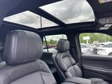 New 2025 Lincoln Navigator L Reserve image 2