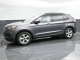 Used 2023 Ford Edge SE image 2