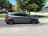 Used 2017 Ford Focus ST image 3