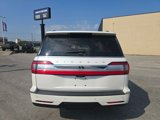 Used 2019 Lincoln Navigator Reserve image 5