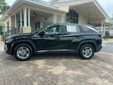 Used 2025 Hyundai Tucson SE image 2
