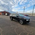 Used 2023 Nissan Rogue SV image 5