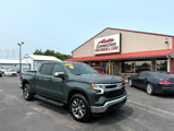 Used 2025 Chevrolet Silverado 1500 LT image 2