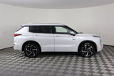 New 2025 Mitsubishi Outlander SEL image 5