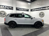 Used 2022 Kia Telluride SX w/ SX Prestige Package image 2