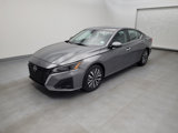 Used 2023 Nissan Altima 2.5 SV image 2