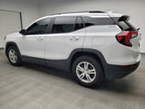 Used 2024 GMC Terrain SLE w/ Driver Convenience Package image 3