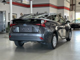 Used 2022 Toyota Prius image 2
