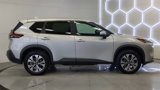 Used 2023 Nissan Rogue SV image 3