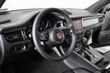 Used 2025 Porsche Macan image 4