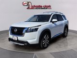 New 2025 Nissan Pathfinder Platinum image 2