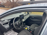 Used 2021 Toyota Corolla LE image 3