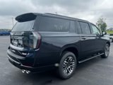 New 2025 Chevrolet Suburban Z71 w/ Comfort Package image 6