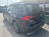 Used 2019 Volkswagen Tiguan SE w/ Panoramic Sunroof Package image 4